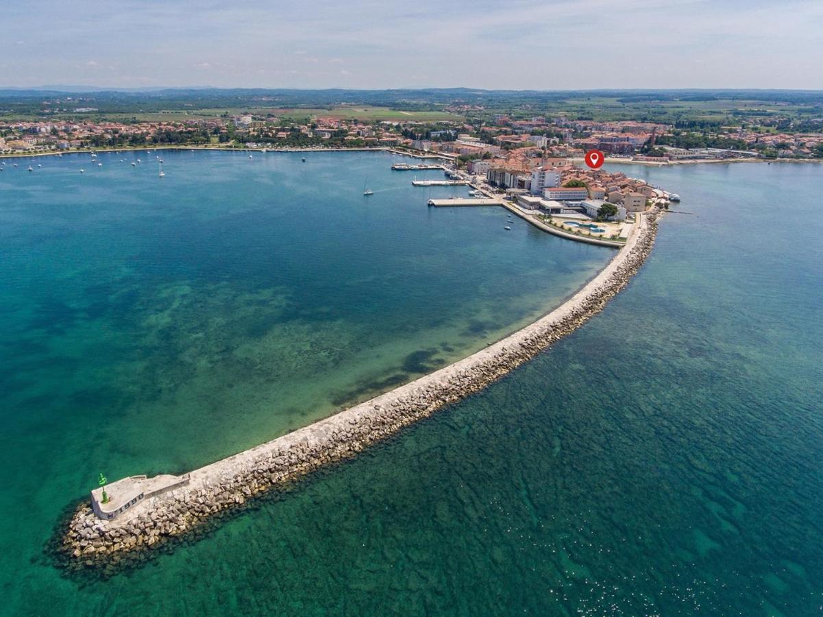 Old Town Apartments In Umag Extérieur photo