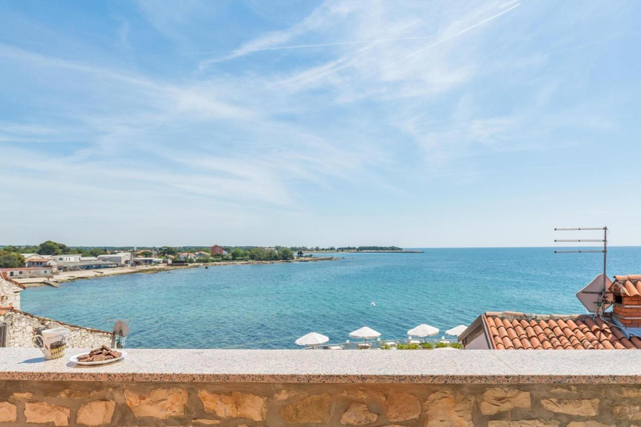 Old Town Apartments In Umag Extérieur photo