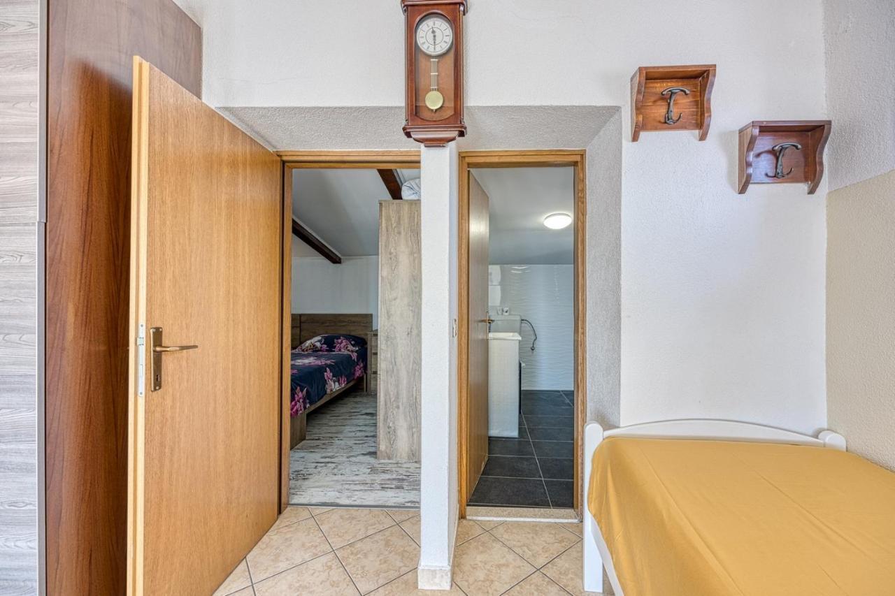 Old Town Apartments In Umag Extérieur photo